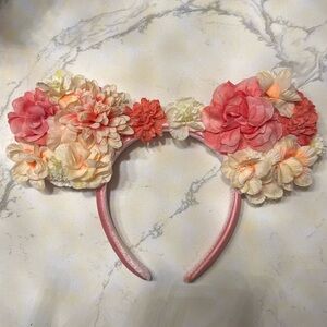Pink and white the flower Disney ears